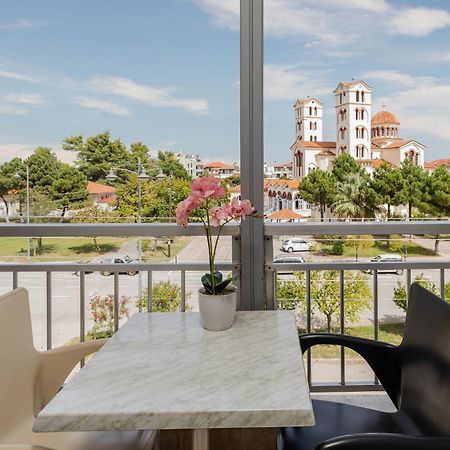 ניי פורי Hotel Grekas מראה חיצוני תמונה